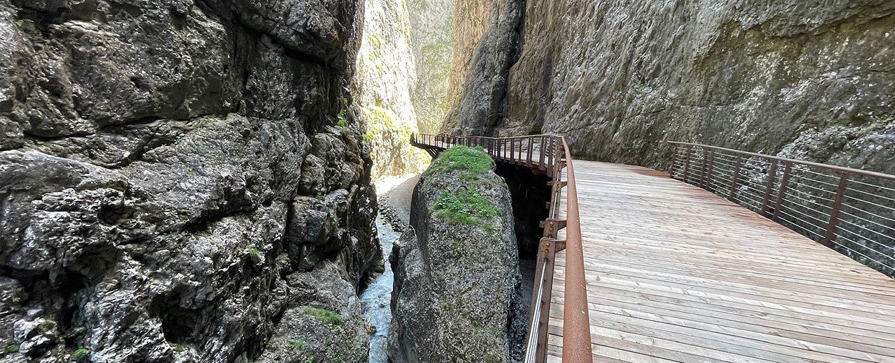 Passerella-Serrai-sotto-Malga-Ciapela-01